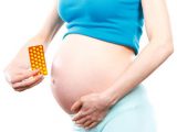 Witaminy a ciąża. Co jest zalecane, a co niewskazane w ciąży?